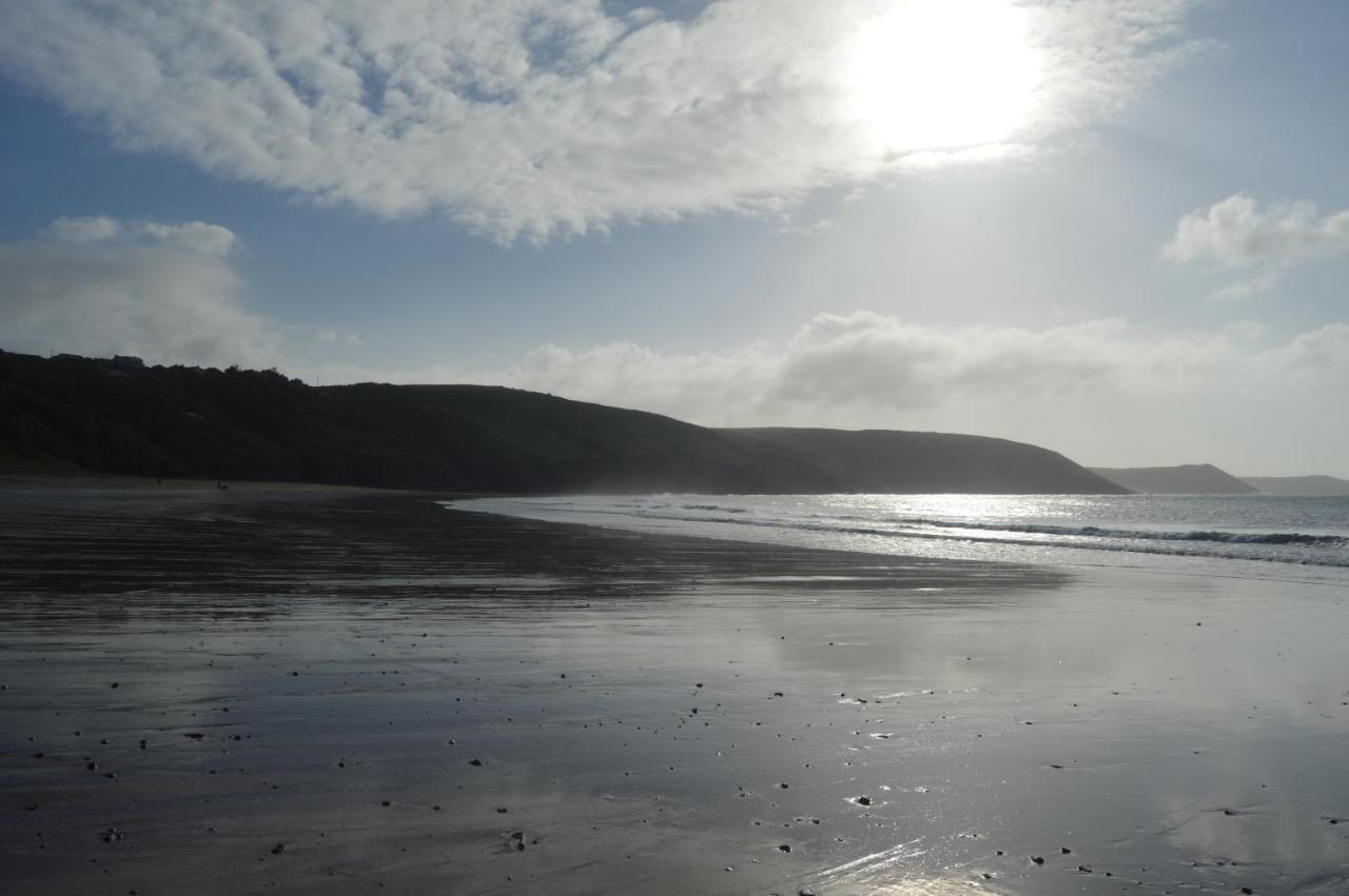 Galwad Y Mor A Coastal Escape In Pembrokeshire'S National Parks Villa Lamphey Esterno foto